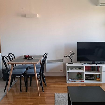 Apartman 442 วรินรัชกา บานยา ภายนอก รูปภาพ